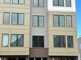 2170 Northbank Pl #190, Philadelphia, PA 19125