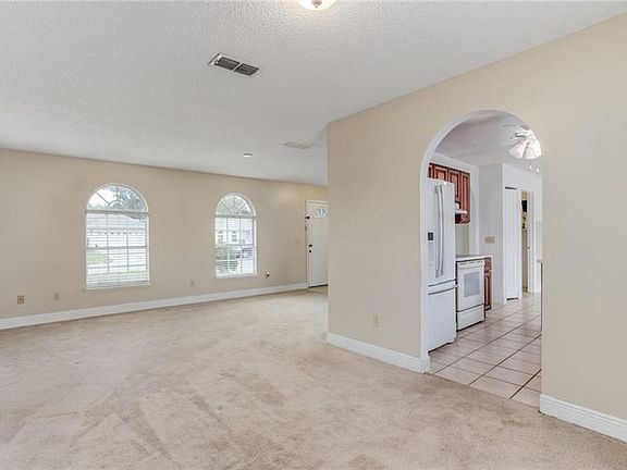 3rd image of 1049 Meller Way