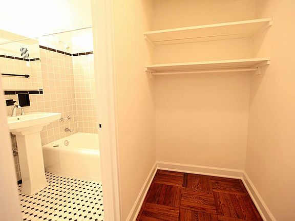 5th image of 510 E 85th St APT 7B