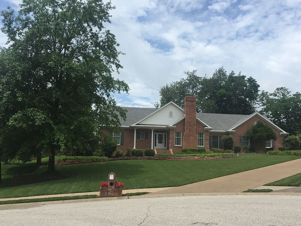 1st image of 24 Juliana Dr