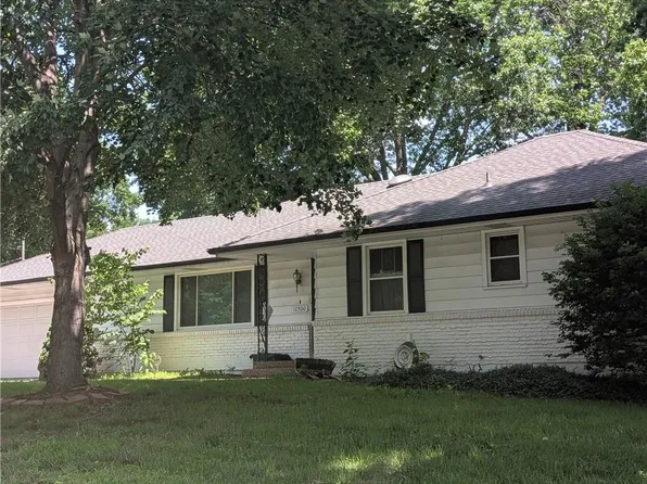 10500 E 79th Ter, Raytown, MO 64138