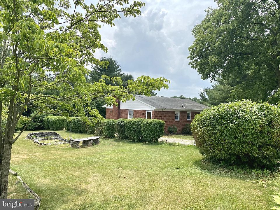 3235 Brethren Church Rd, Myersville, MD 21773 Zillow