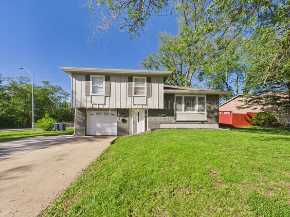 7800 E 91st St, Kansas City, MO 64138