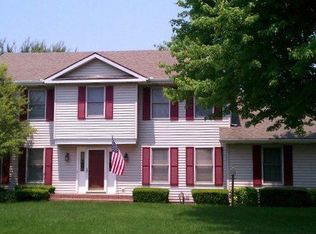 15721 Hunting Ridge Trl, Granger, IN 46530