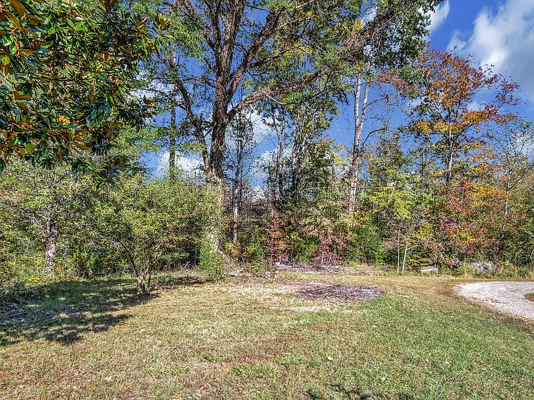 6709 Marye Rd — Photo 43