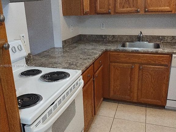 3rd image of 2440 SW 81st Ave APT 402