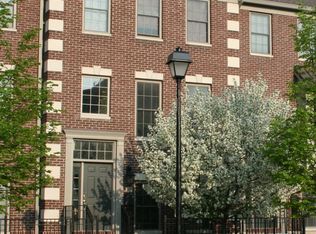 324 Firehouse Pl, Indianapolis, IN 46204