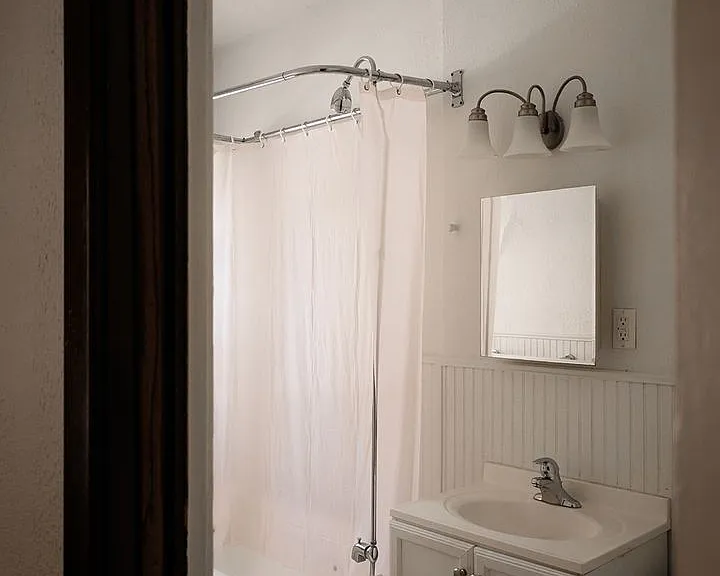 Loring Park Apartments — Photo 15
