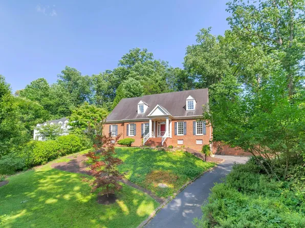 1330 Hilltop Rd, Charlottesville, VA 22903