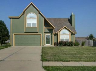 17201 Jessica St, Gardner, KS 66030