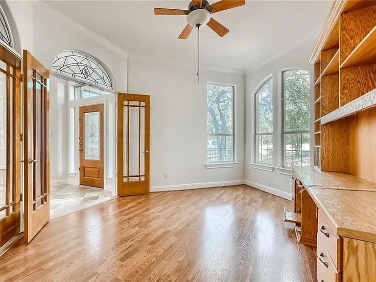 9909 Pickfair Dr — Photo 27