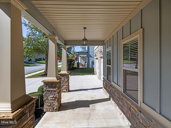 2nd image of 2318 Malone Way