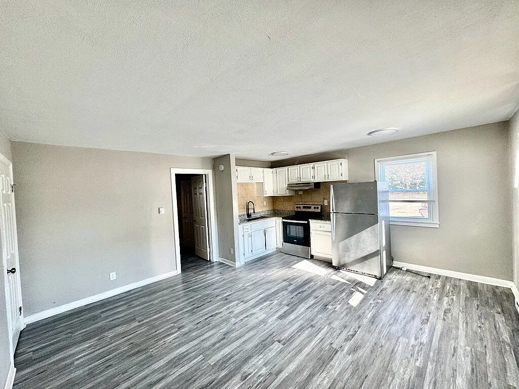 1 bed, 1.0 bath, 600 sqft, $1,250 — Photo 3