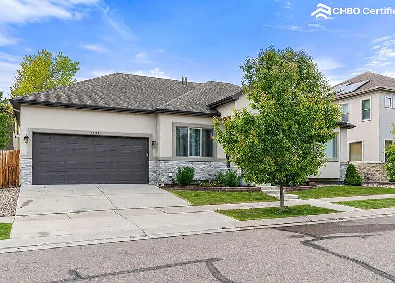 1131 S Balsam Ct — Photo 3