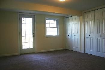 5th image of 121 S Mechanic St
