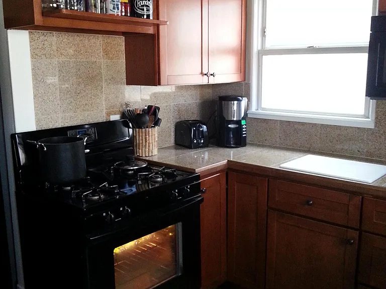 1320 Elizabeth Ave NW #1 — Photo 9