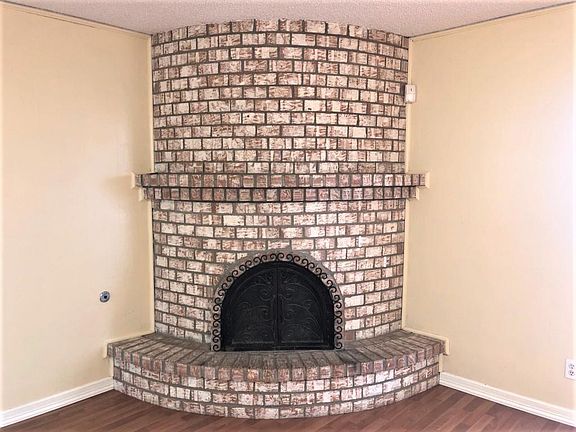 5th image of 10405 Byzantium Ln