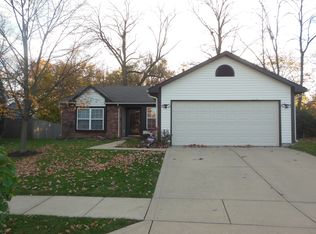 10039 Lone Wolf Dr, Indianapolis, IN