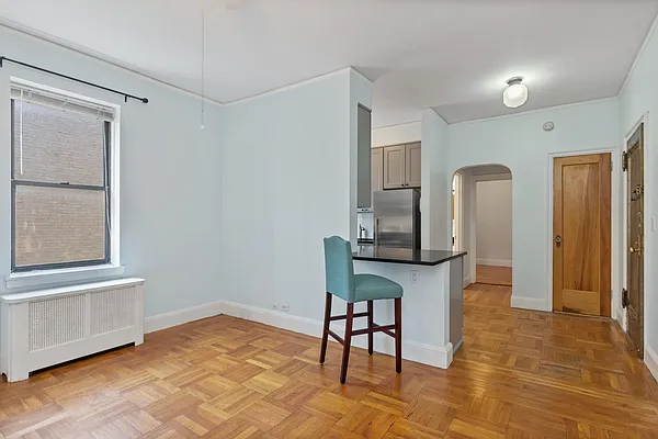 Sold by Compass | media 7