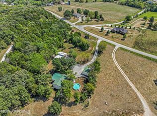 5610 Roling Rd, Jefferson City, MO 65101