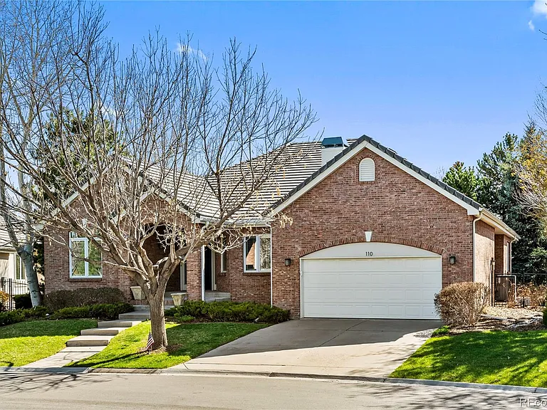 110 Blue Heron Cir — Photo 2