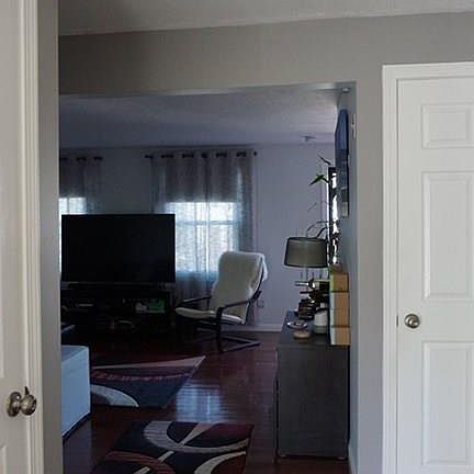 5th image of 5 Moody St #8