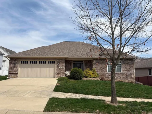 1511 S Andrew Cir, Bloomington, IN 47401