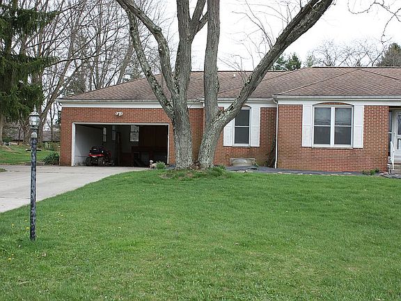 2nd image of 13136 Sheffield Dr NW