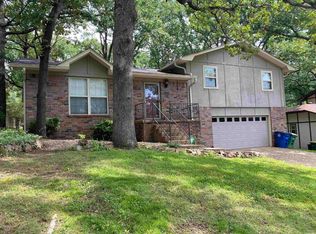 709 Emerald Gardens Dr, N Little Rock, AR 72118