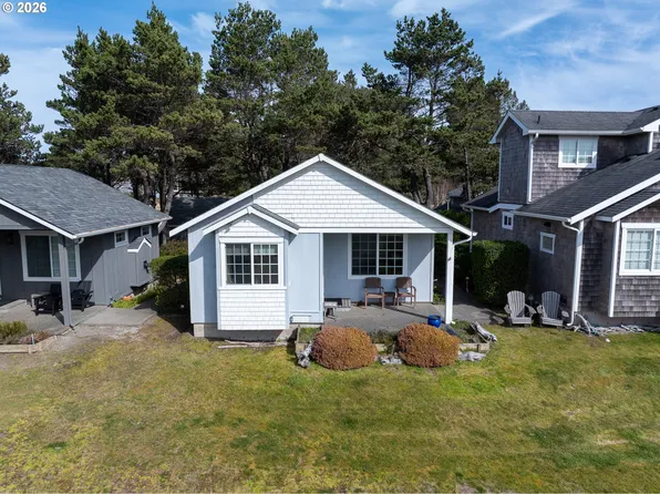 20713 Pacific Way #4, Long Beach, WA 98640