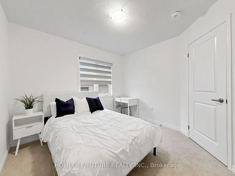 1406 Swallowtail Ln — Photo 35