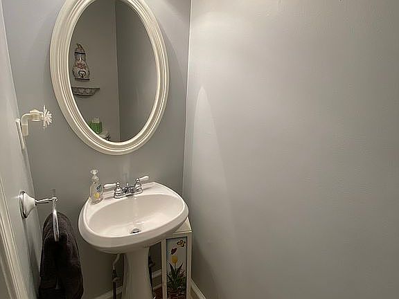 Powder room
