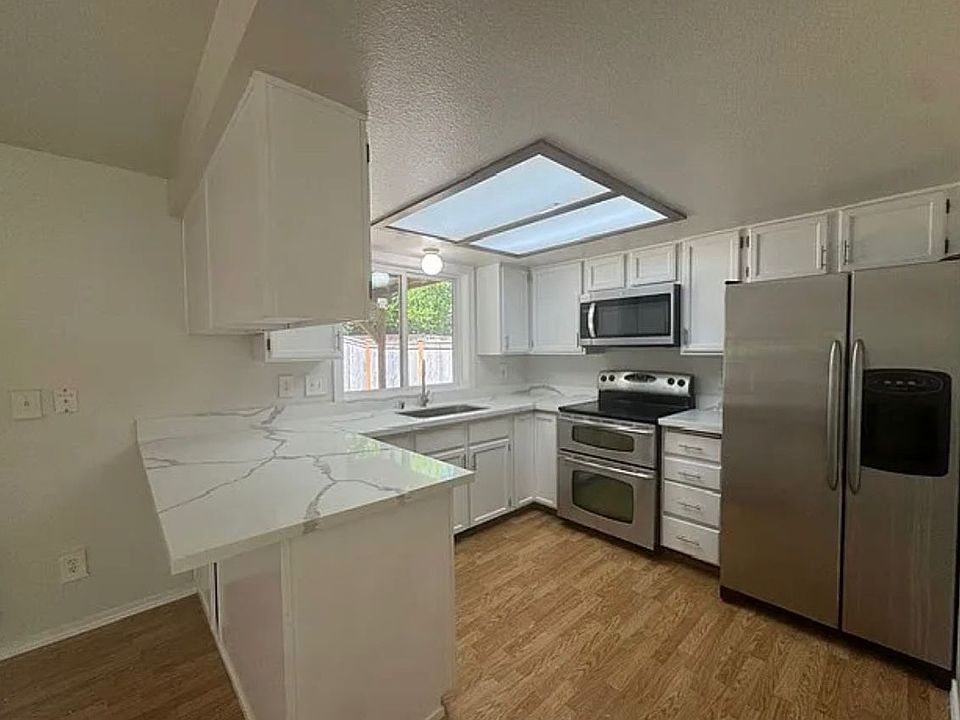 1st image of 26922 138th Ave SE #2