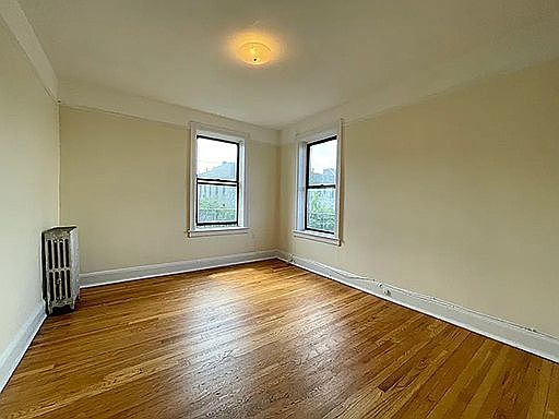 5th image of 2106 33rd St APT D3