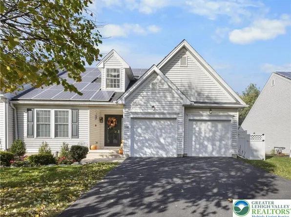 1264 Lindenwood Ln, Easton, PA 18040