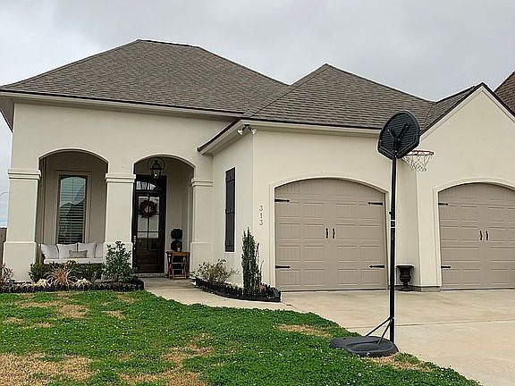 2nd image of 313 Cypress View Dr