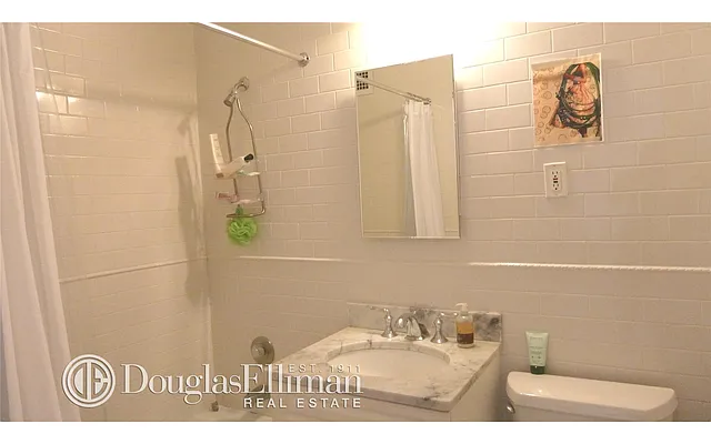 Rented by Douglas Elliman | media 6