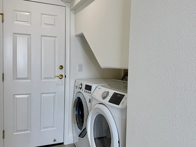 183 Rainbow Pl — Photo 7