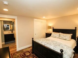 3949 NE 10th Ave UNIT B, Portland, OR 97212