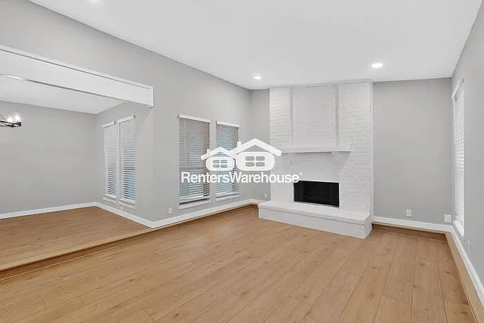 3706 Standridge Dr — Photo 10