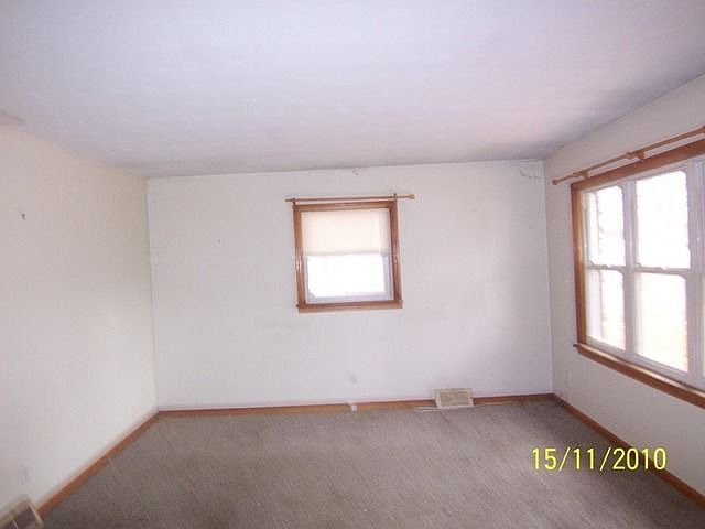 2nd image of 715 Pulliam Ave
