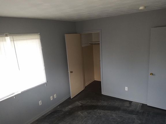 2nd image of 1659 Myrtle Ave #1659