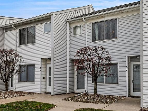 2nd image of 51 Rosebud Ln