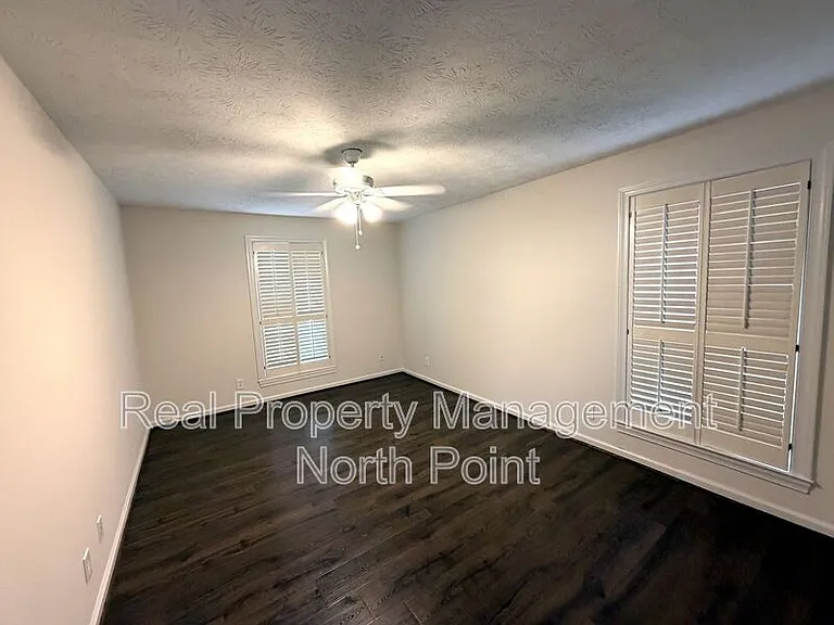 3513 Essex Ave — Photo 13