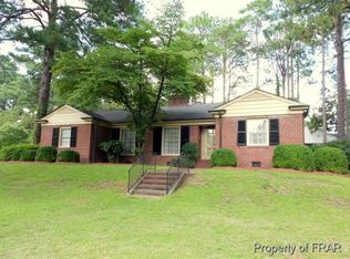 501 Forest Lake Rd, Fayetteville, NC 28305