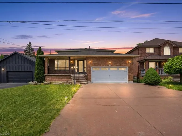 111 Aubrey Ave, Hamilton, ON L8J 2T2