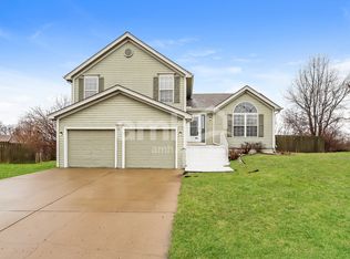 315 NW 110th Ter, Kansas City, MO 64155