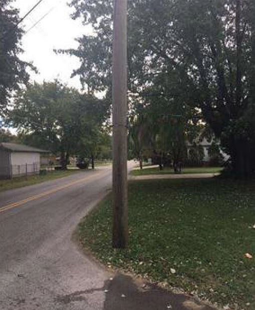 2nd image of 2139 N Elm St