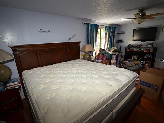 5th image of 3075 Abbey Ct