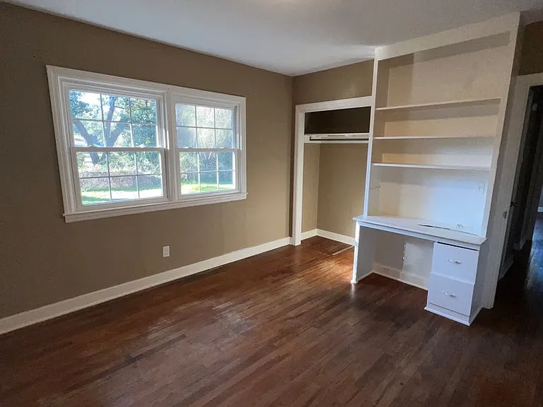 3007 Hickory St — Photo 12